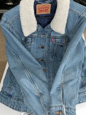 Levi's Light Blue Denim Jacket with White Sherpa Collar Size 1x